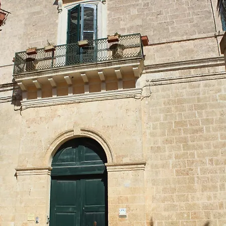 A Palazzo 3* Gagliano del Capo