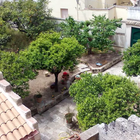 Panzió A Palazzo Gagliano del Capo