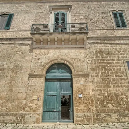 Oda ve Kahvaltı A Palazzo 3*