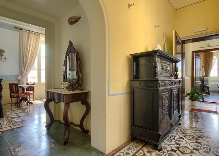 A Palazzo לינה וארוחת בוקר גאליאנו דל קאפו