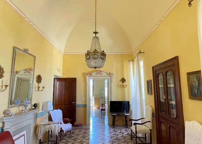 A Palazzo Nocleg ze śniadaniem Gagliano del Capo
