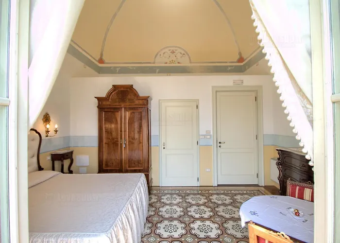 לינה וארוחת בוקר A Palazzo גאליאנו דל קאפו