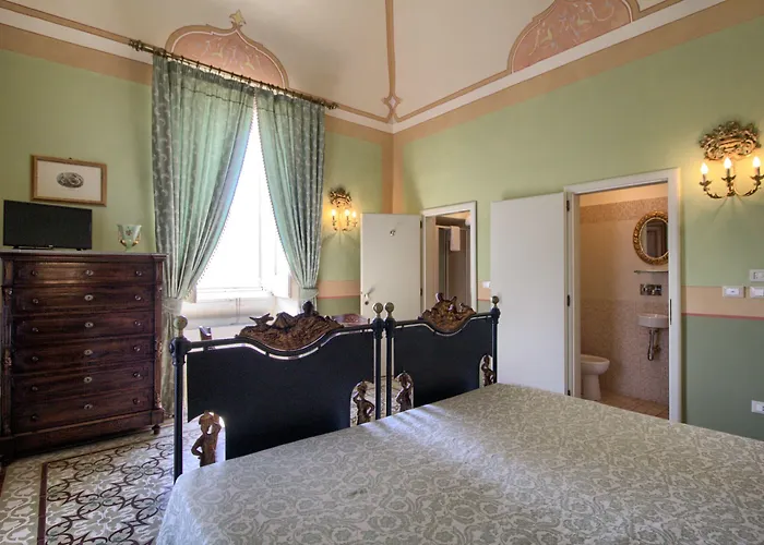 A Palazzo Oda ve Kahvaltı Gagliano del Capo